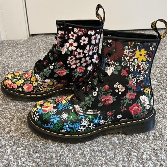 Authentic Doc Martens 1460 Pascal Floral Boots - Picture 6 of 8